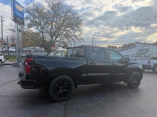 2022 Chevrolet Silverado 1500 RST