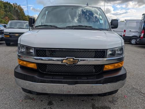 2025 Chevrolet Express 2500 Work Van