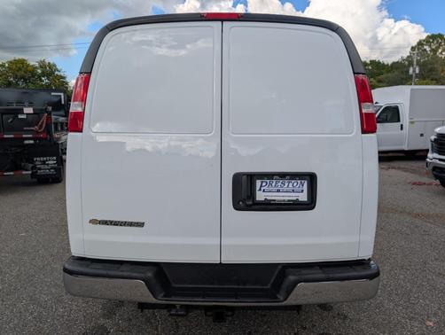 2025 Chevrolet Express 2500 Work Van