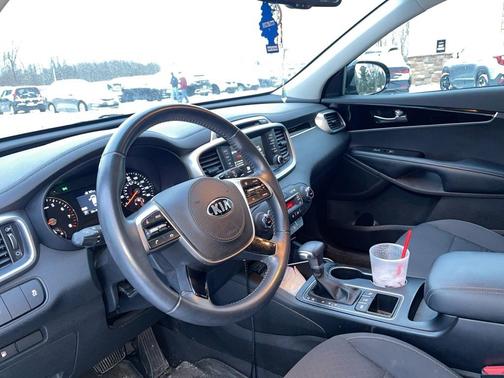 2019 Kia Sorento LX