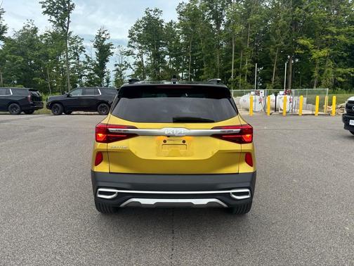 2023 Kia Seltos SX