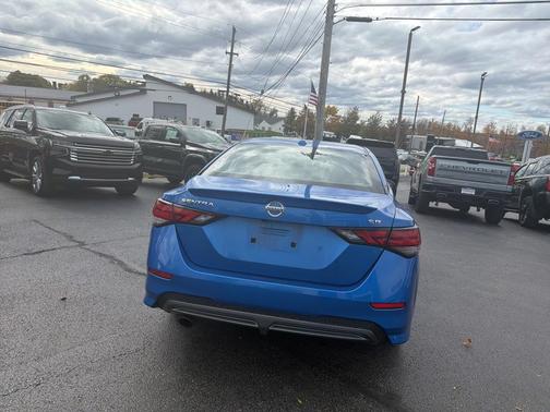 2020 Nissan Sentra SR