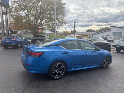 2020 Nissan Sentra SR