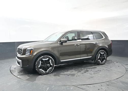 2023 Kia Telluride S