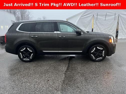 2023 Kia Telluride S
