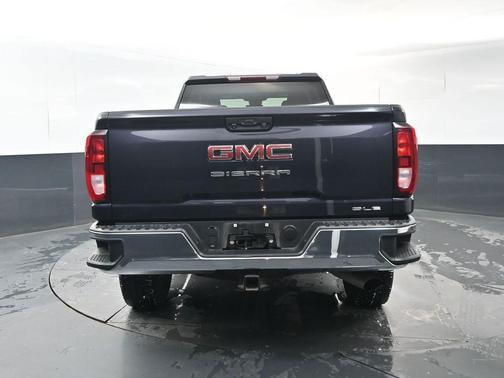 2024 GMC Sierra 2500 SLE