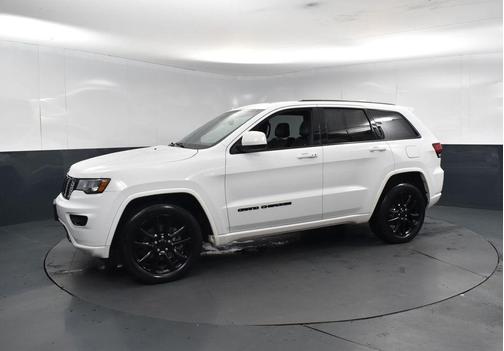 2017 Jeep Grand Cherokee Altitude