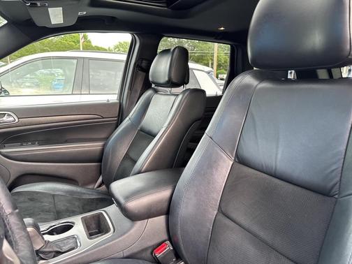 2017 Jeep Grand Cherokee Altitude