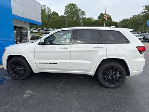 2017 Jeep Grand Cherokee Altitude
