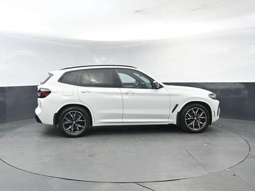 2022 BMW X3 M40i