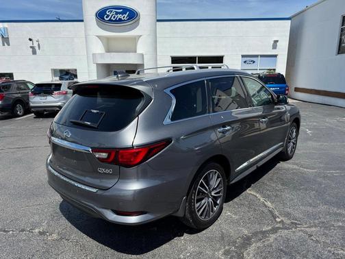 2019 INFINITI QX60 Luxe