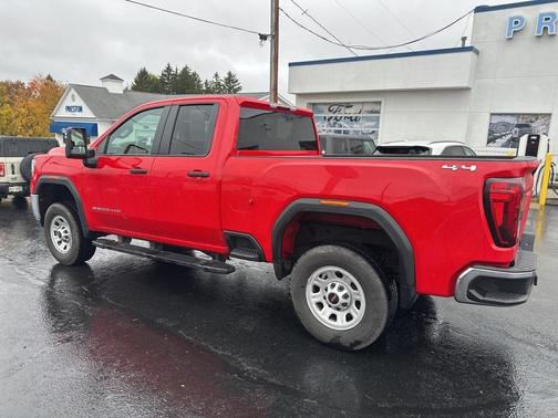 2022 GMC Sierra 2500 Pro