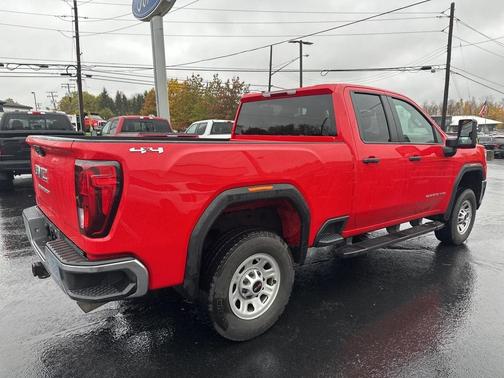 2022 GMC Sierra 2500 Pro