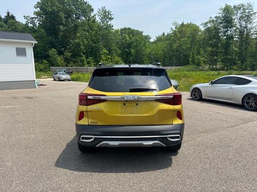 2022 Kia Seltos S