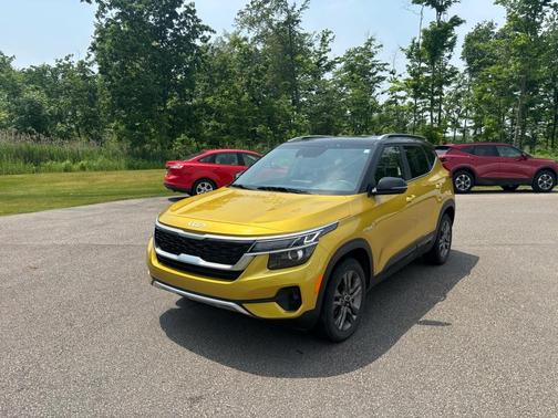 2022 Kia Seltos S