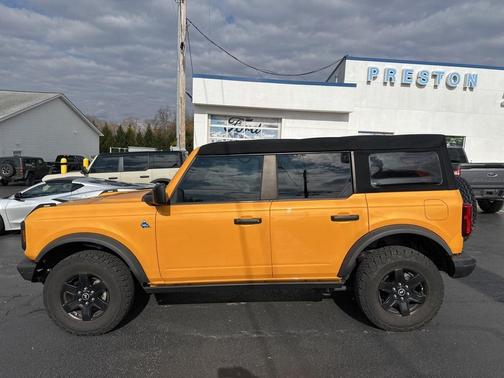 2021 Ford Bronco Black Diamond