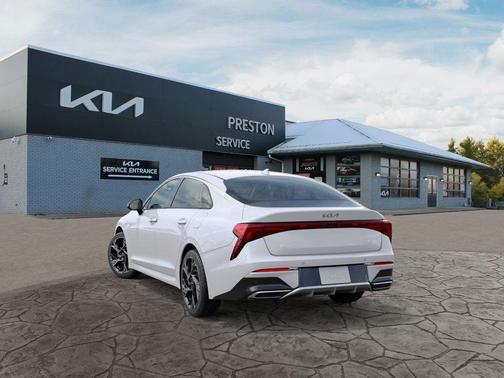 2025 Kia K5 GT-Line
