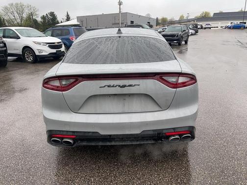 2019 Kia Stinger GT2