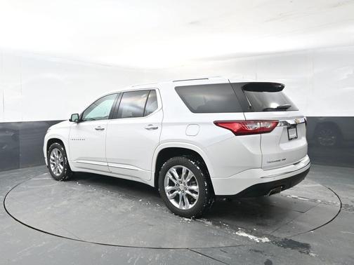 2021 Chevrolet Traverse High Country