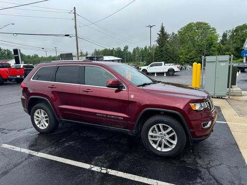 2017 Jeep Grand Cherokee Laredo