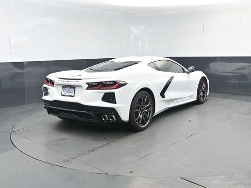 2025 Chevrolet Corvette Stingray w/1LT