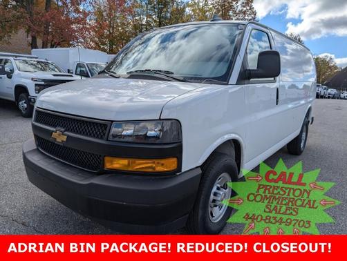 2025 Chevrolet Express 3500 Work Van