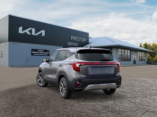 2025 Kia Seltos LX