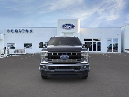 2025 Ford F-350 XLT