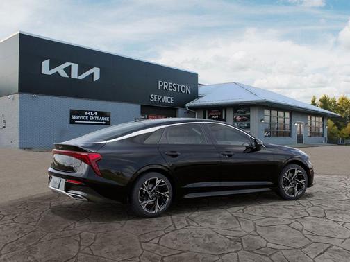 2025 Kia K5 GT-Line