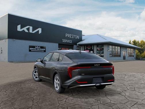 2025 Kia K4 LX