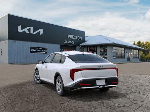 2025 Kia K4 LXS