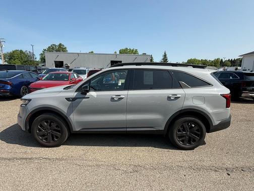 2022 Kia Sorento S