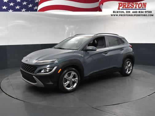 2022 Hyundai KONA SEL