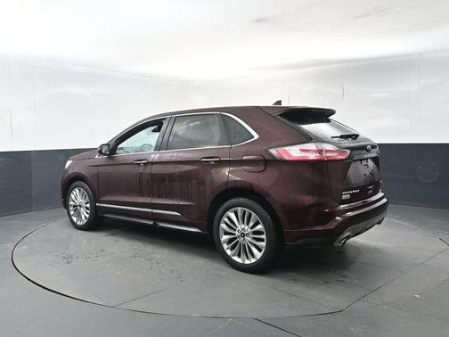 2021 Ford Edge Titanium