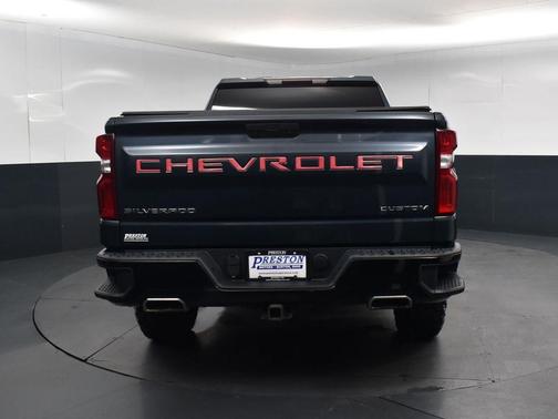 2020 Chevrolet Silverado 1500 Custom Trail Boss