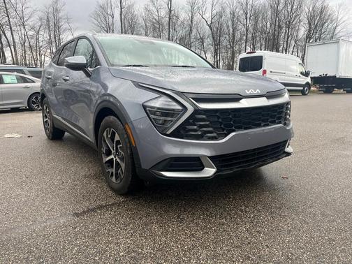 2024 Kia Sportage EX