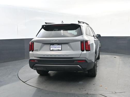 2022 Kia Sorento S