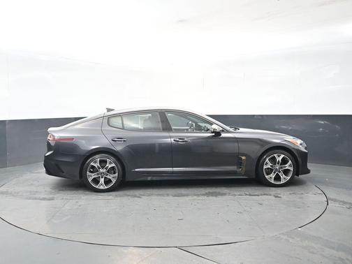 2020 Kia Stinger GT-Line