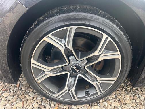 2020 Kia Stinger GT-Line