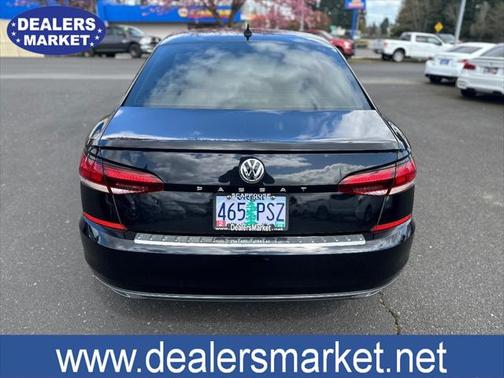 2021 Volkswagen Passat 2.0T SE