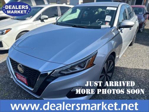 2021 Nissan Altima 2.5 SV