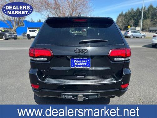 2022 Jeep Grand Cherokee Laredo