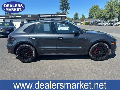 2017 Porsche Macan GTS
