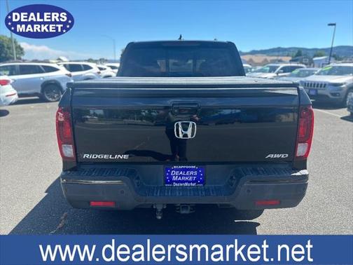2017 Honda Ridgeline Black