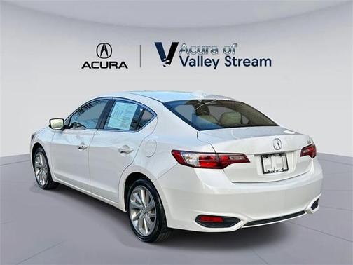 2017 Acura ILX Technology Plus Package
