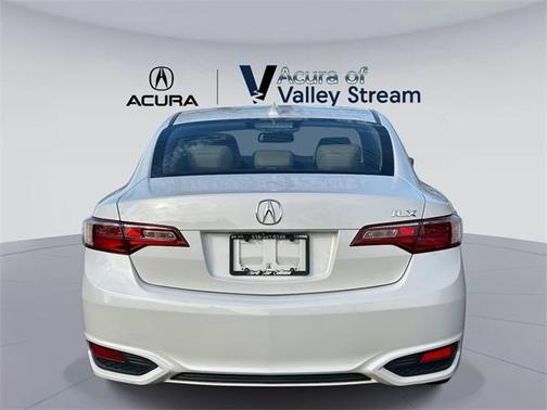 2017 Acura ILX Technology Plus Package