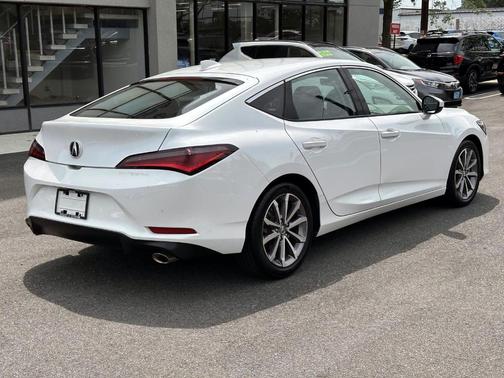 White 2024 Acura Integra Base