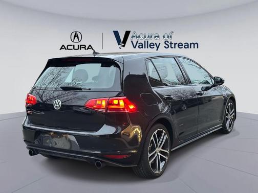 2017 Volkswagen Golf GTI Sport 4-Door