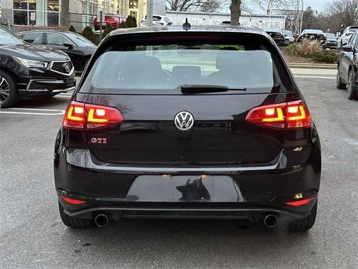 2017 Volkswagen Golf GTI Sport 4-Door