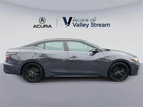 2021 Nissan Maxima Platinum